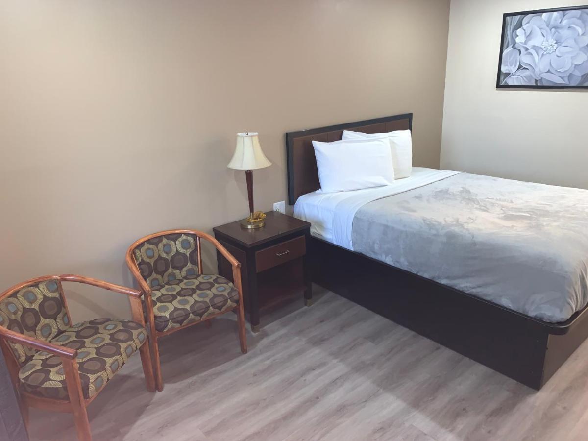 Westport Station Motel Bagian luar foto